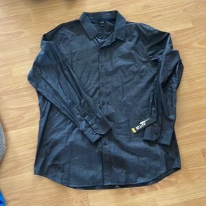 APT9 Button Down